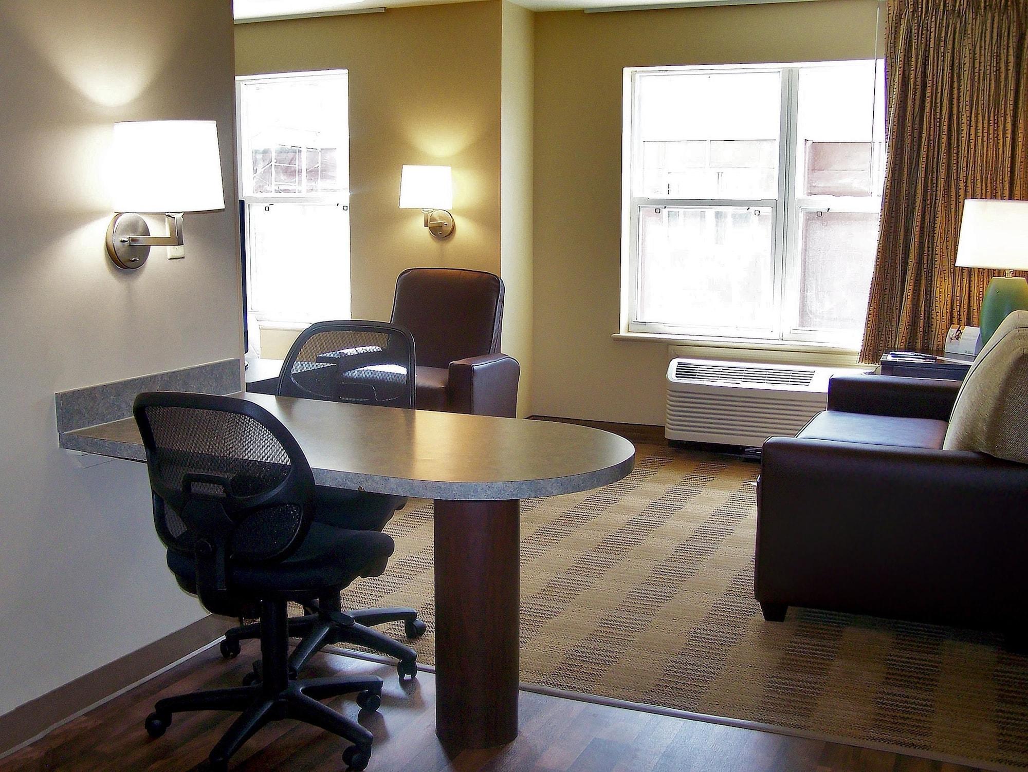 Extended Stay America Suites - Dallas - Vantage Point Dr Exterior foto